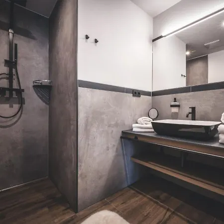 Appartementhaus Vidum Зёлль